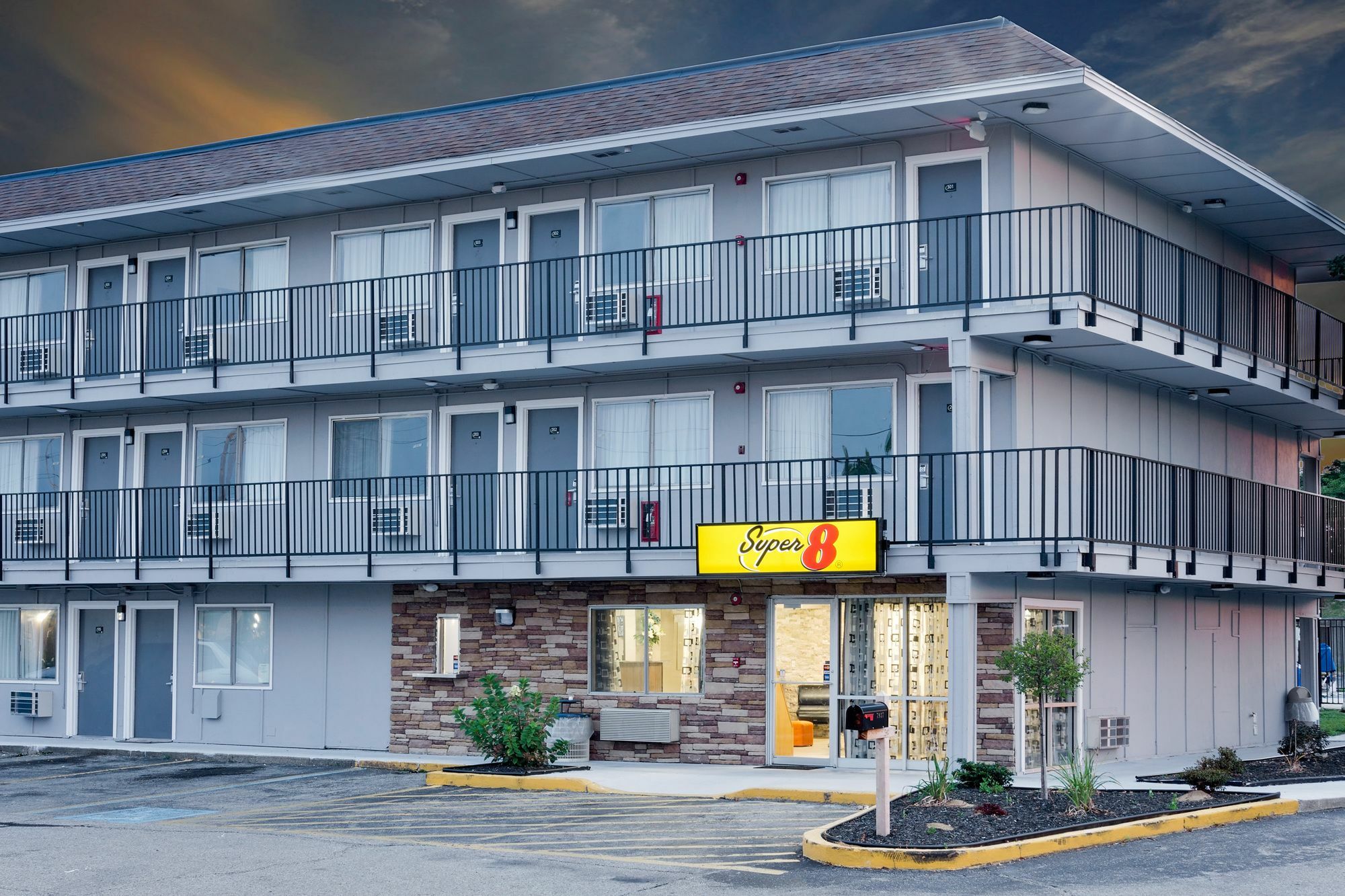 Super 8 By Wyndham Florence Zewnętrze zdjęcie